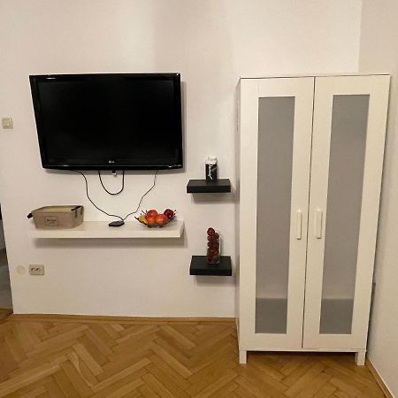 Old Town Central Studio 23 Bucharest Luaran gambar
