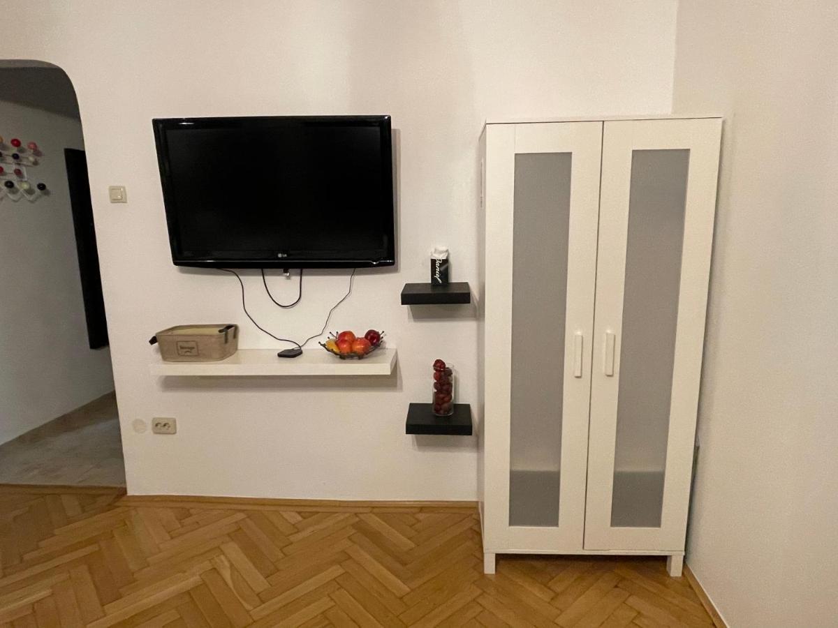 Old Town Central Studio 23 Bucharest Luaran gambar
